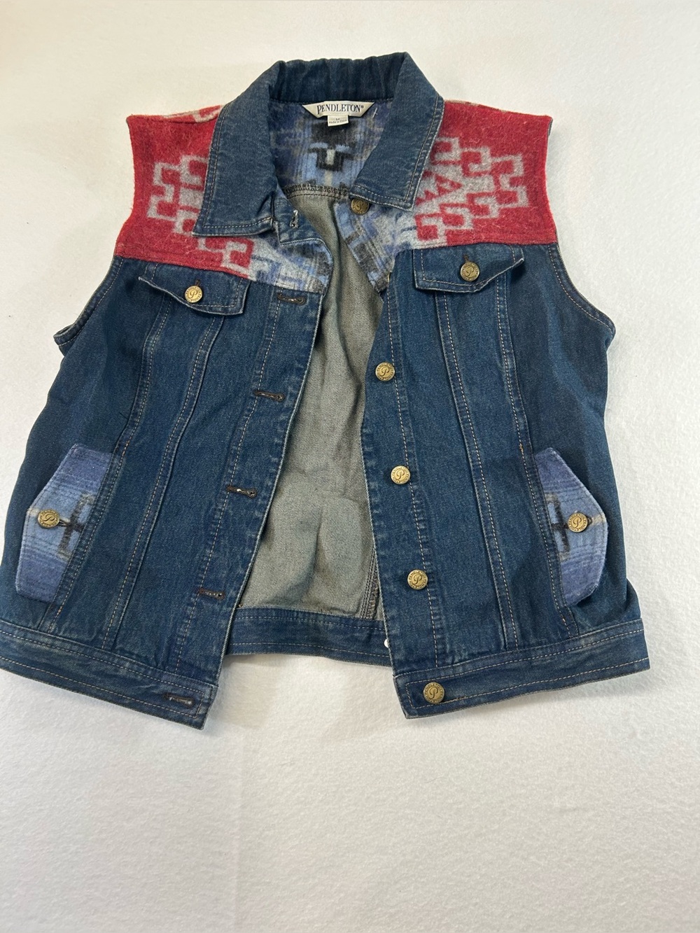 Pendleton Blue Denim Jean Jacket vest with Aztec pattern top womens M